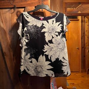 Vince Camuto navy floral blouse